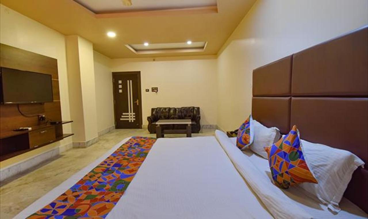 Fabhotel Rr Suites Гувахати Экстерьер фото